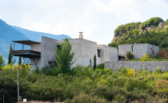 “Μια μουσική και έναν καιρό”