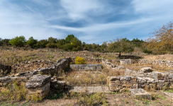 Αρχαιολογικός χώρος Αρχαίας Φενεού